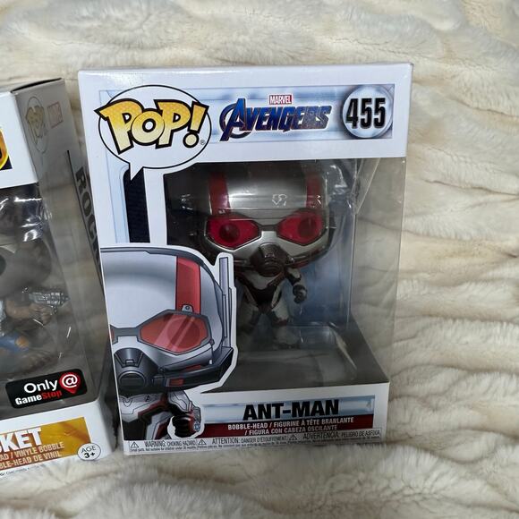 Funko Pop Marvel Figures Rocket and Ant Man in Box - Picture 9 of 10